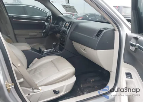 2006 Chrysler 300 Touring из США, поврежденный, VIN 2C3KA53G76H411898